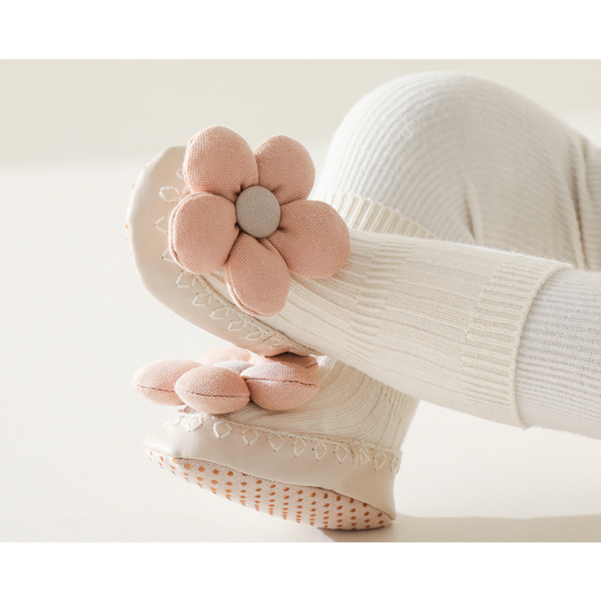 Annie & Charles® Krabbelschuhe FLEUR color: cream,size: M