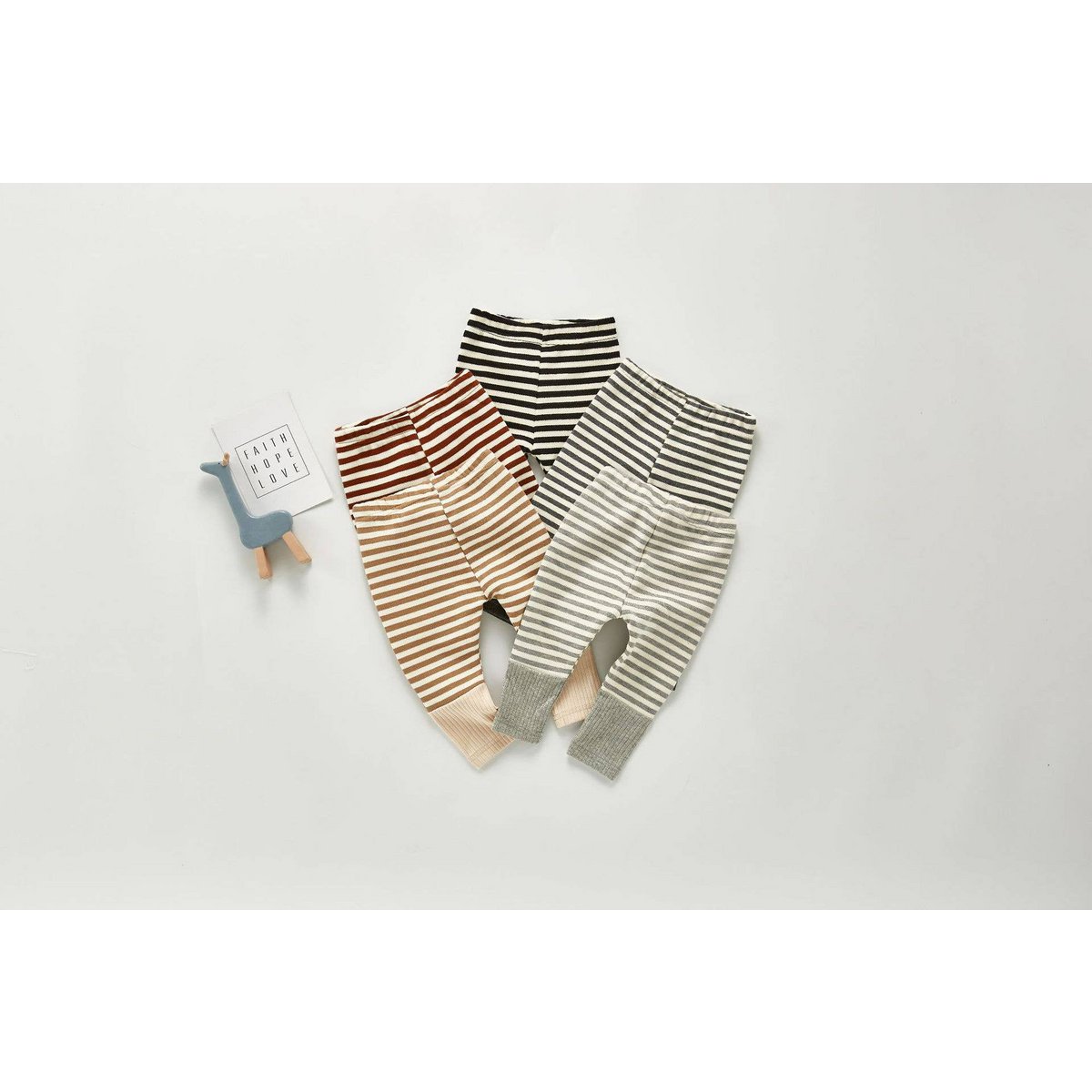 Annie & Charles® gestreifte Leggings color: grau,size: 3-6M