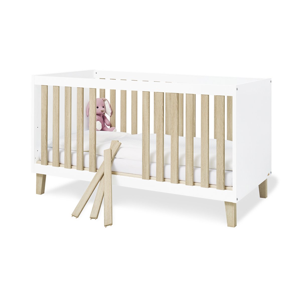 Nursery 'Lumi' wide large
3 parts: cot bed, wide changing unit, large wardrobe