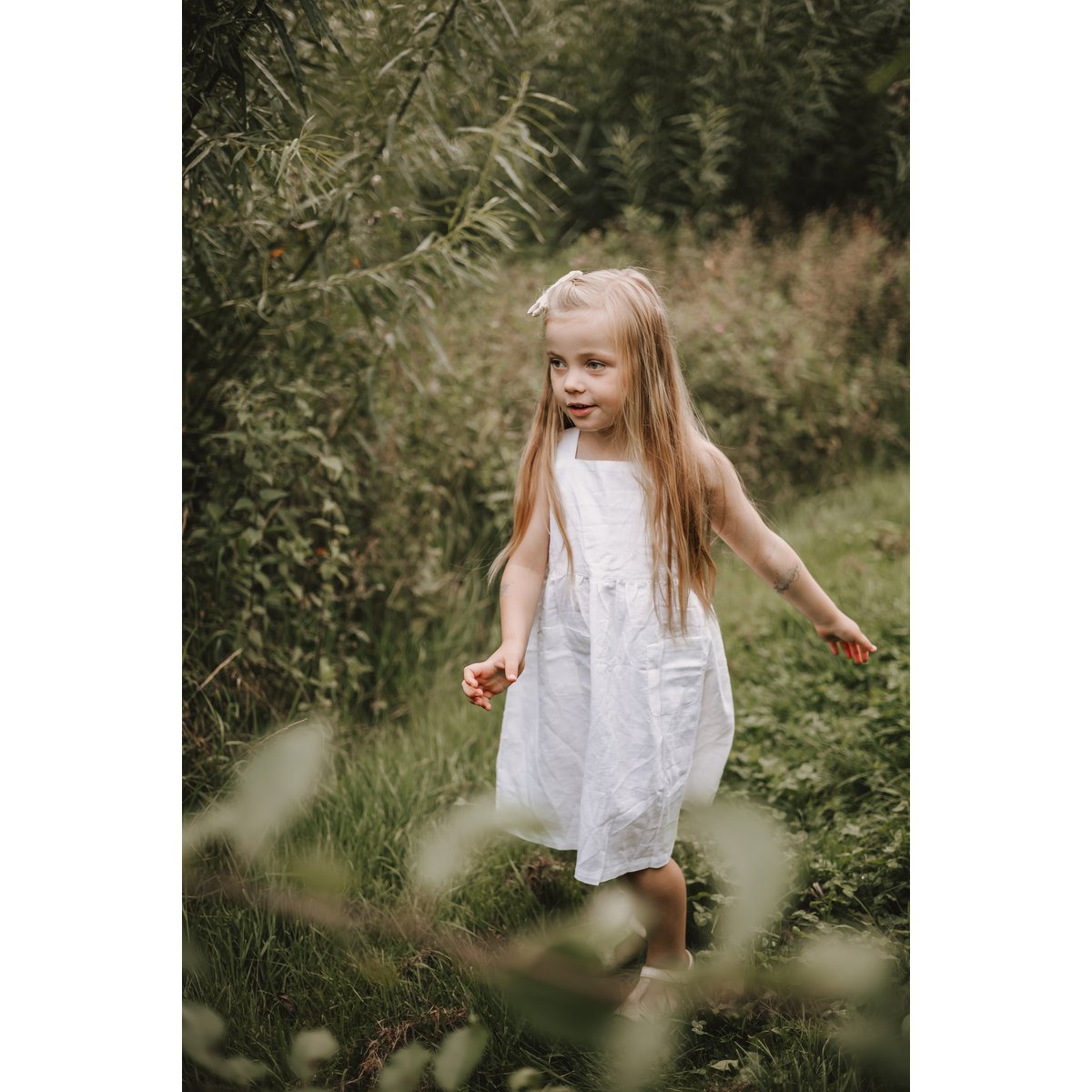 Annie & Charles® Bio-Baumwoll Kleid color: weiß,size: 5-6Y