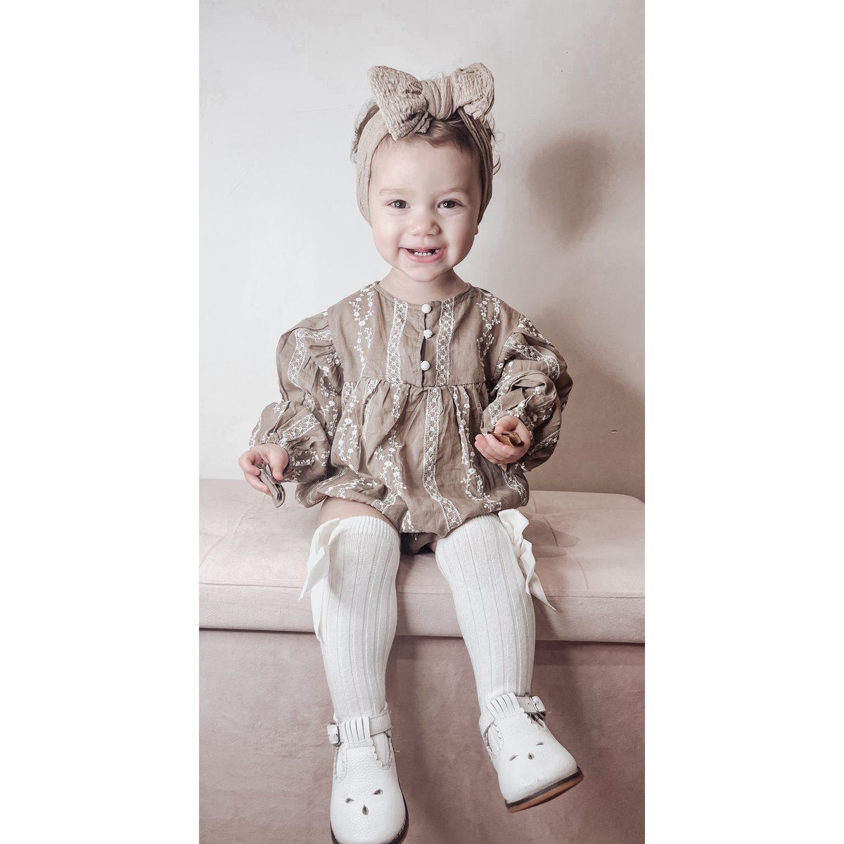 Annie & Charles® Body mit Stick aus Bio Baumwolle color: creme,size: 3-6M