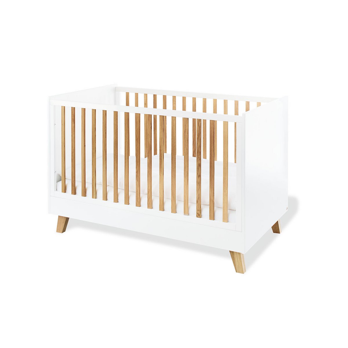  Kinderzimmer 'Pan' breit groß, inkl. Wandregal 4-teilig: Kinderbett, breite Wickelkommode, großer Kleiderschrank, Wandregal